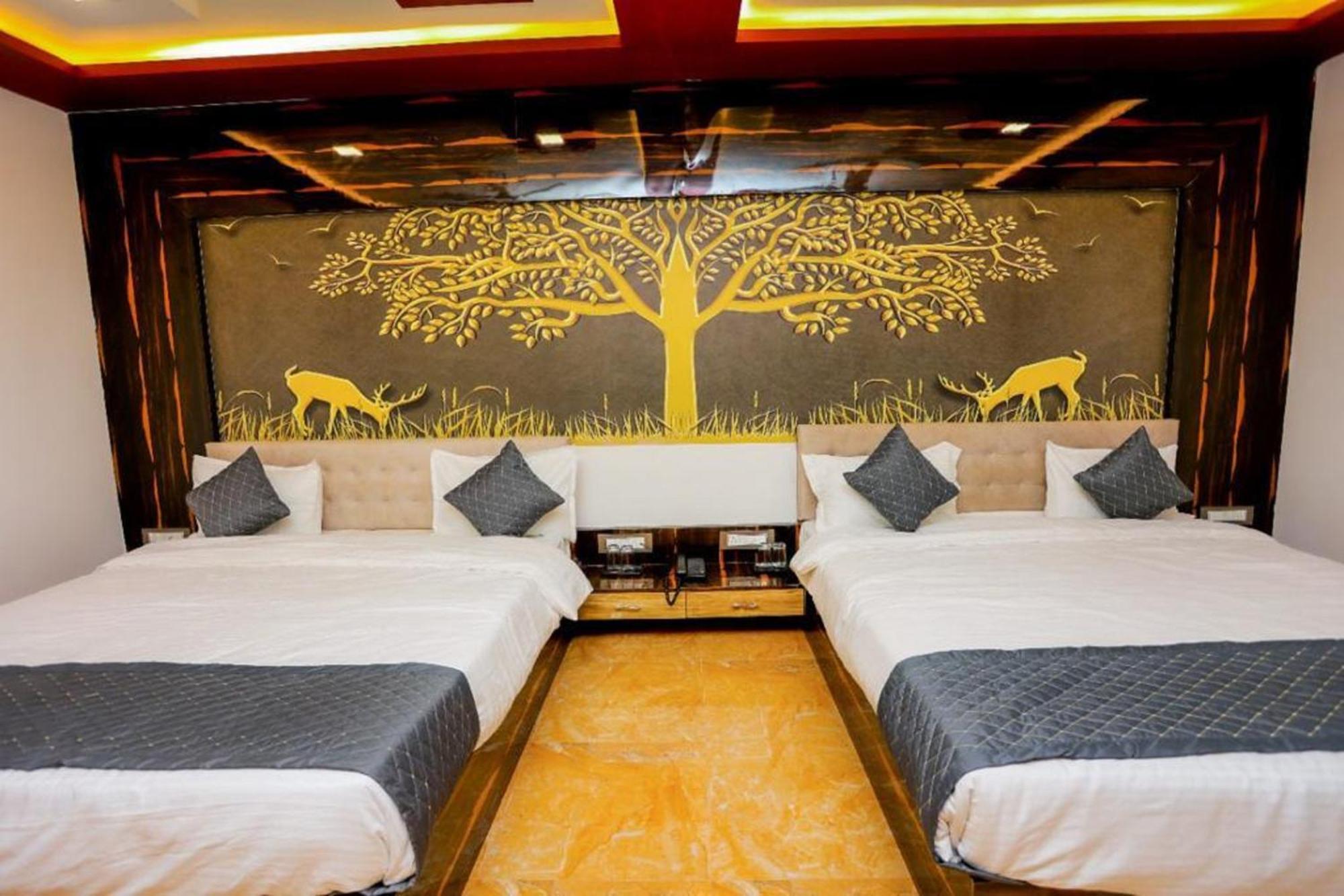 Hotel Eagle Inn Udaipur Exterior photo